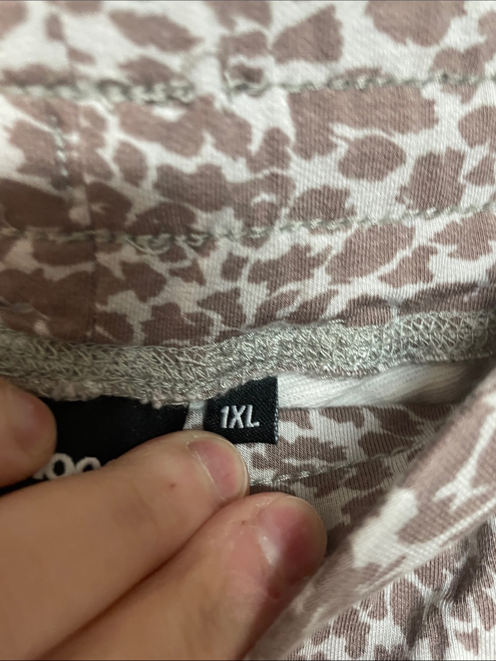 Mono B size 1XL Cheetah Print Workout Loungewear Soft & Stretch High Waist Short - Picture 3 of 8